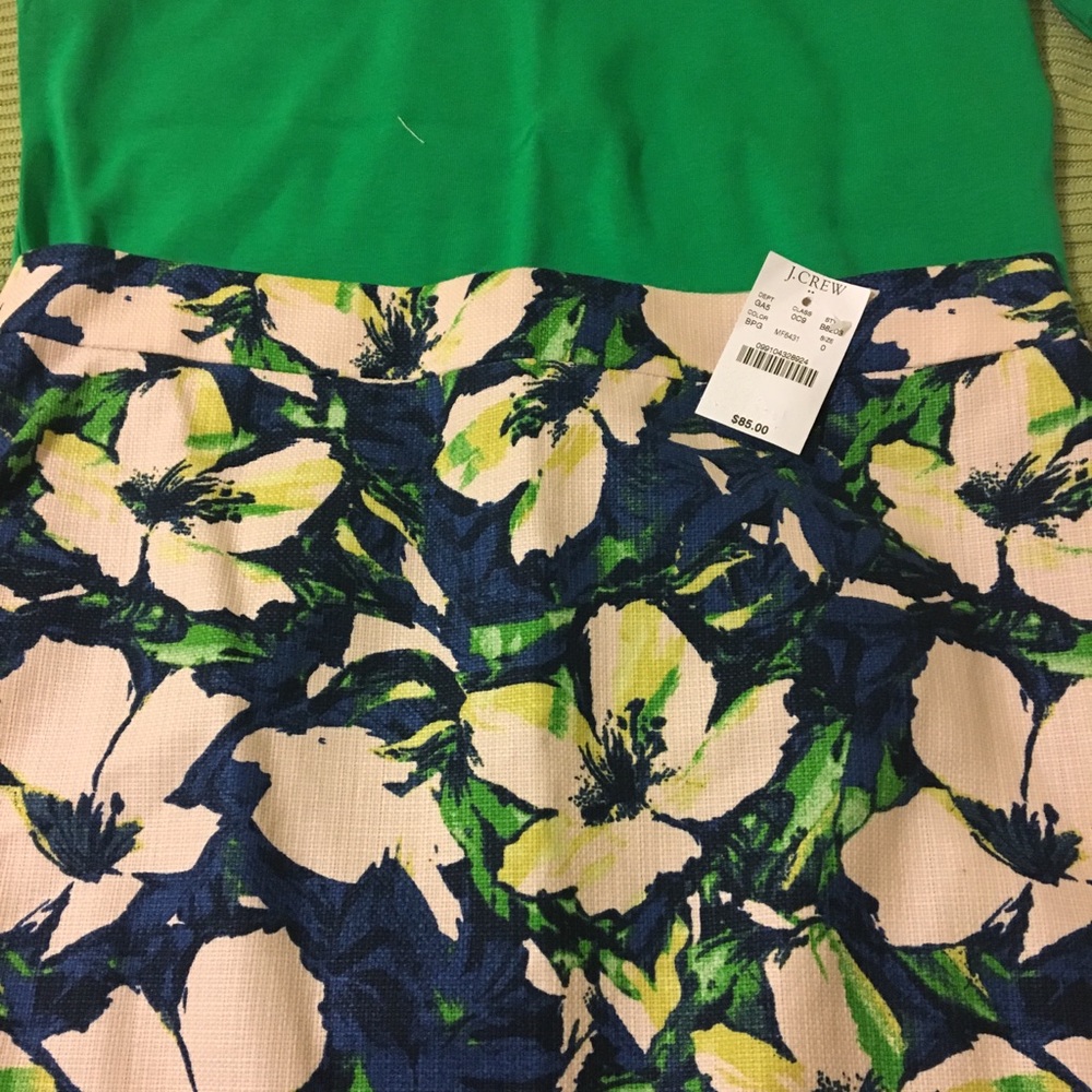 NWT J Crew pencil floral skirt - Picture 2 of 9